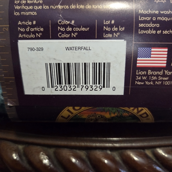 Blue Yarn Bundle - Picture 3 of 3